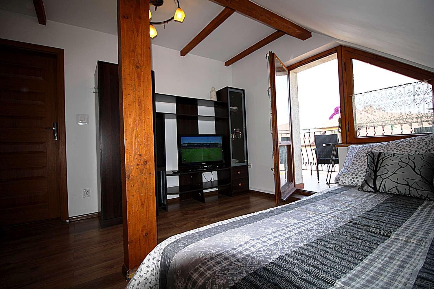 Appartement Renatka Przy Plazy à Unieście Extérieur photo