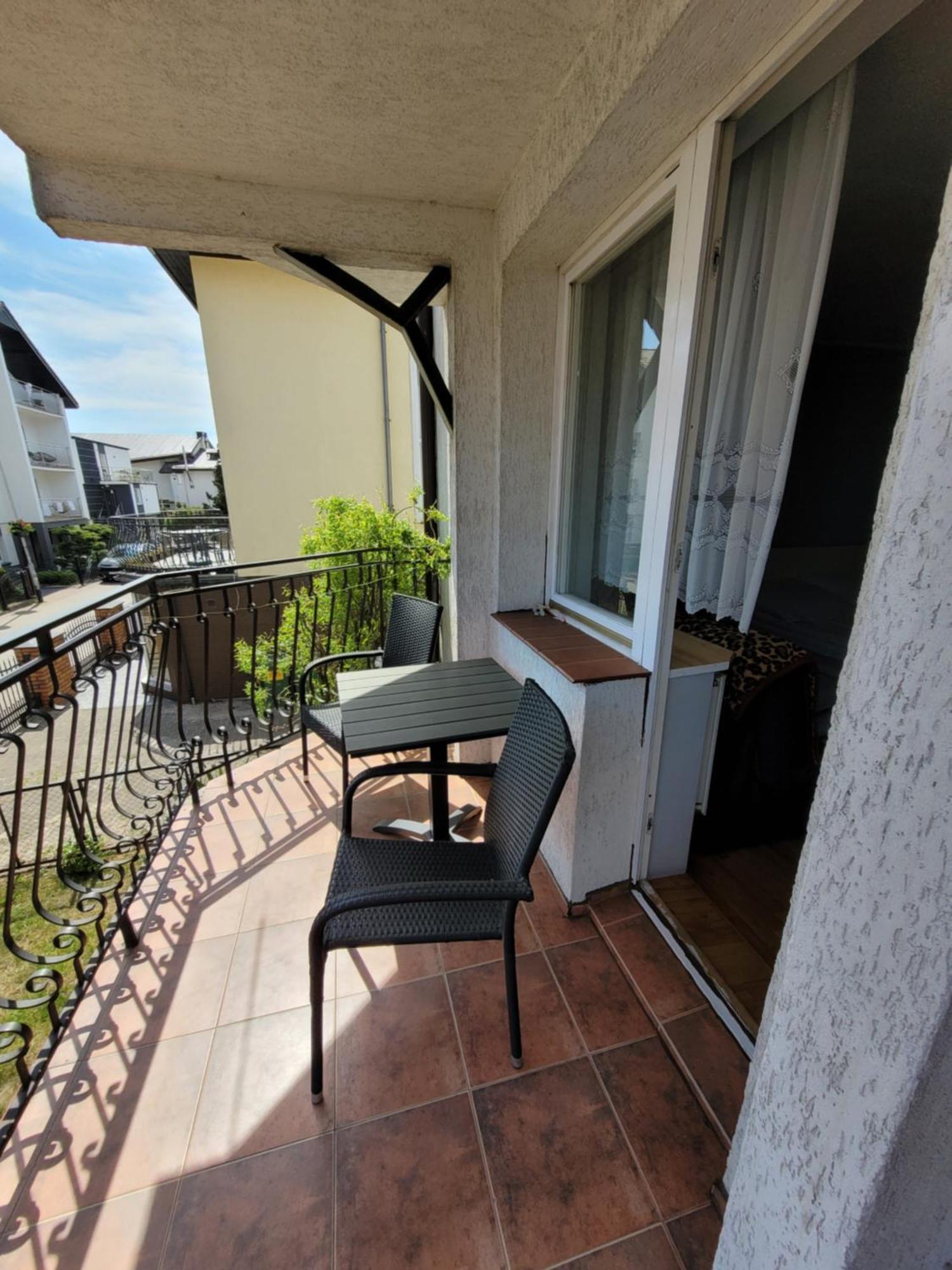 Appartement Renatka Przy Plazy à Unieście Extérieur photo